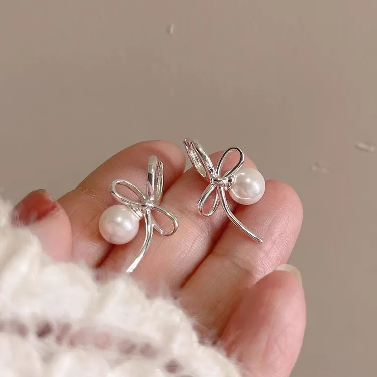清新蝴蝶结仿珍珠高级感精致气质925银针钉独特耳环爆款饰品4233