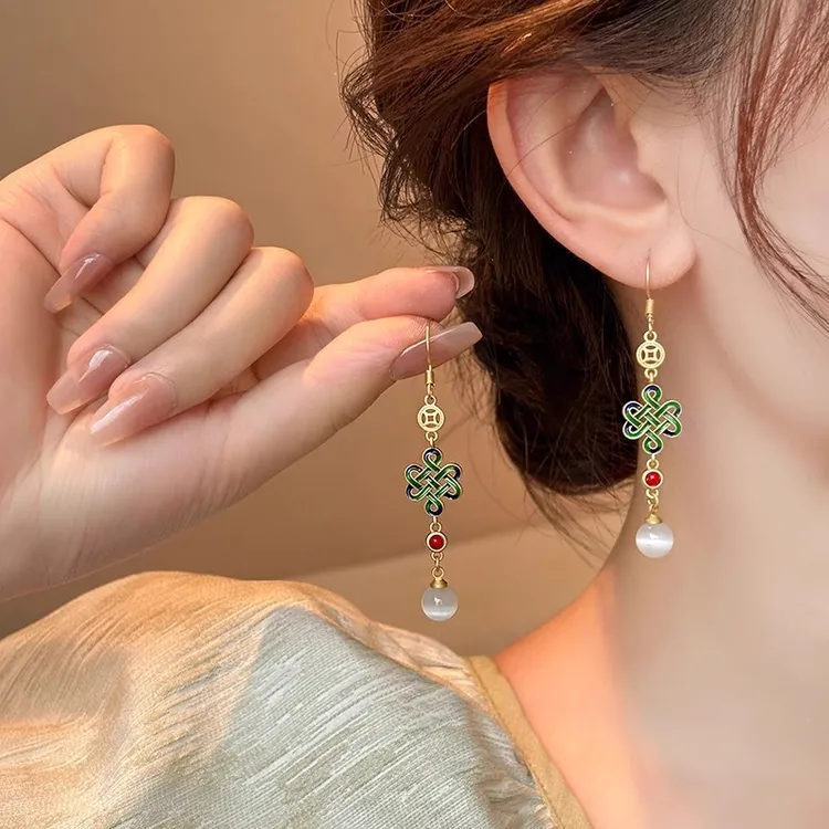 新中式中国结耳环女轻奢高级感国风耳钉小众独特精致复古耳饰4440