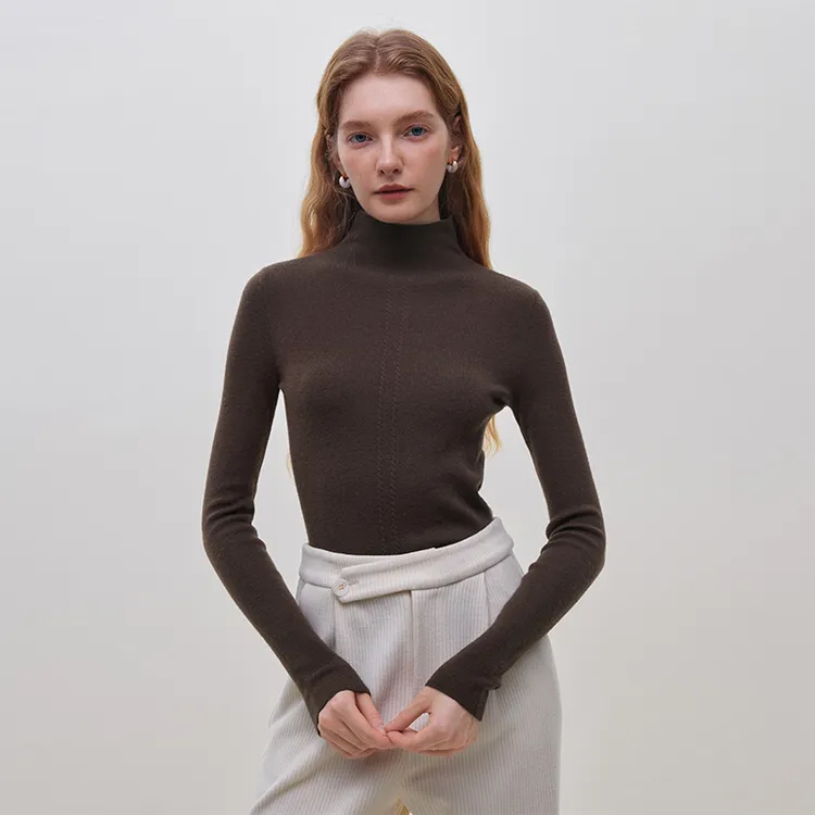 范思蓝恩高级感半高领毛针织女冬装羊毛修身打底衫23FS14356