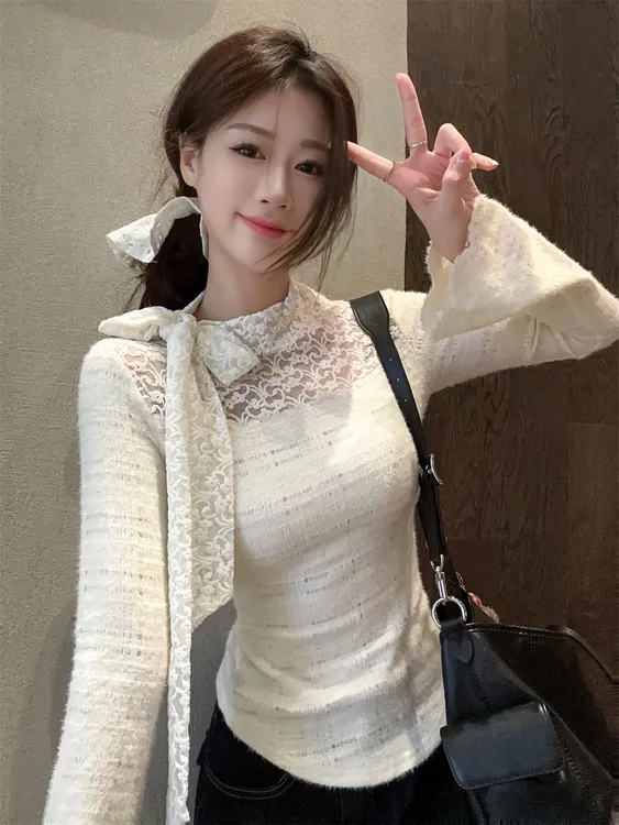 2025秋冬法式洋气小众设计感蕾丝上衣长袖修身显瘦纯色打底上衣女