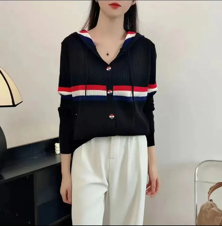 百搭毛衣女秋冬新款韩版甜美小清新舒适潮连帽开衫长袖针织衫