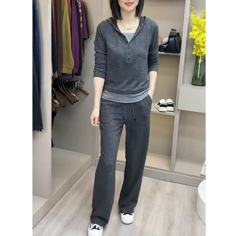 休闲运动套装女2025秋新款时尚洋气假两件拼接显瘦连帽卫衣两件套