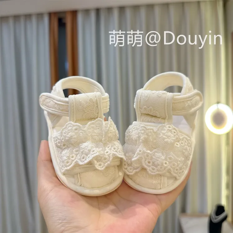 夏季婴儿凉鞋软底学步鞋0-1岁女宝宝公主鞋防掉跟透气防滑凉鞋