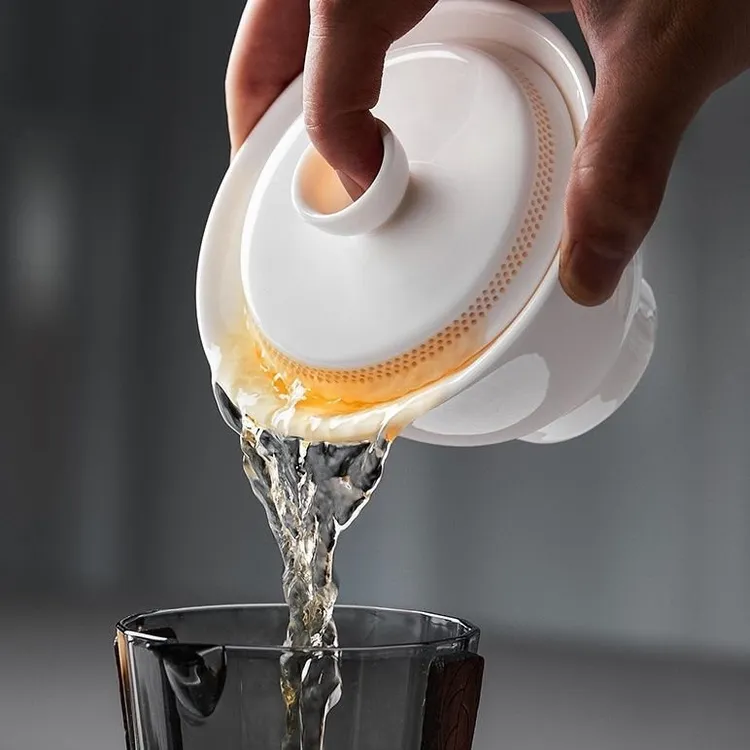 360度悬停盖碗手绘羊脂玉瓷盖碗免过滤薄胎防烫三才盖碗刻印茶碗