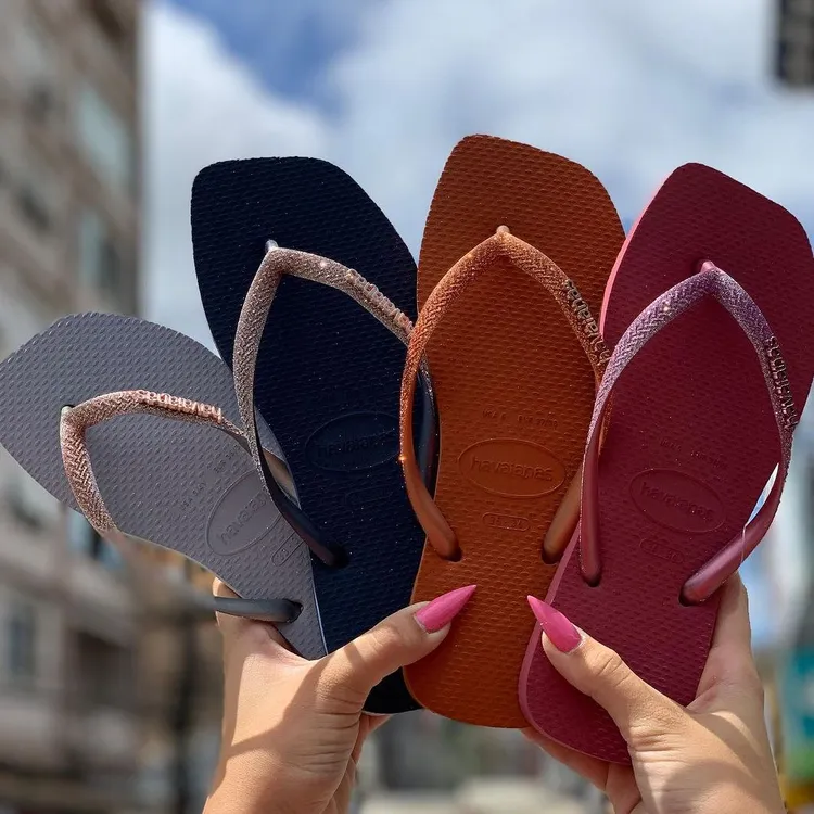 Havaianas/哈唯纳正品哈瓦那人字拖方头夹脚沙滩凉拖女士外穿拖鞋