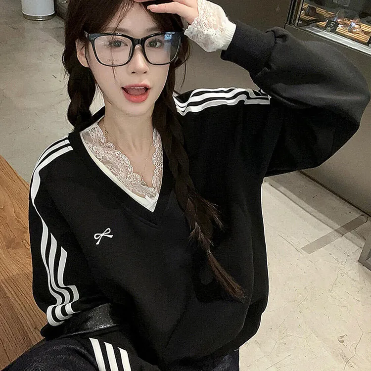 2024春秋季正肩黑色卫衣女新款外套美式v领宽松设计感长袖上衣
