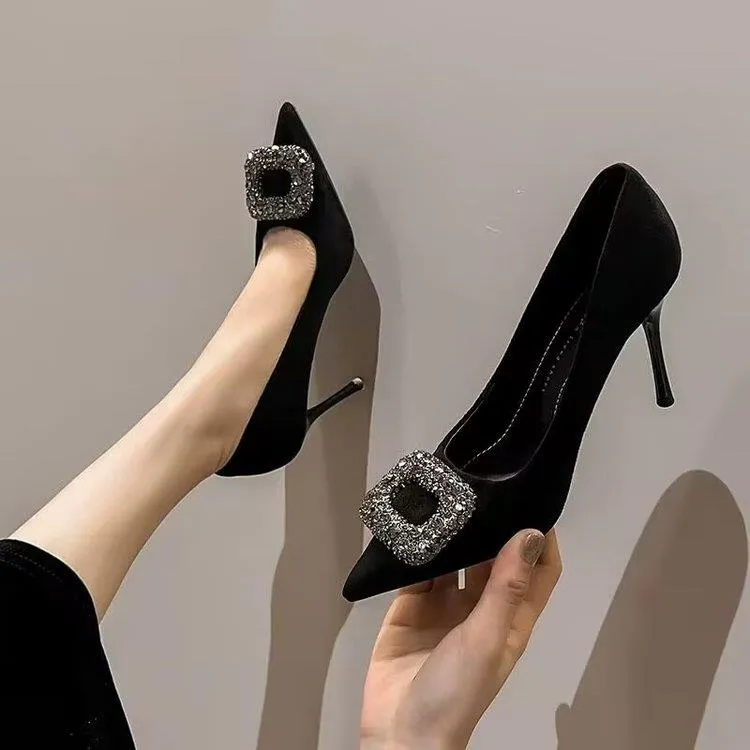 大东直销尖头高跟鞋女水钻扣外穿工作鞋2024年春季新款高级感细跟