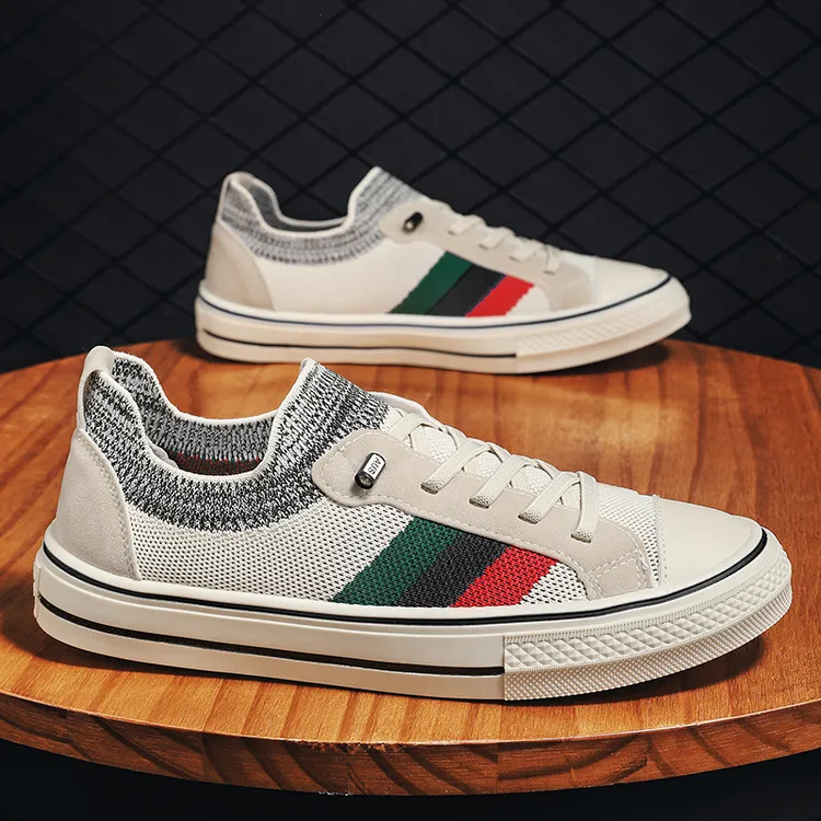 新款春季男士小白鞋软底软面透气板鞋网面潮鞋英伦风休闲百搭男鞋