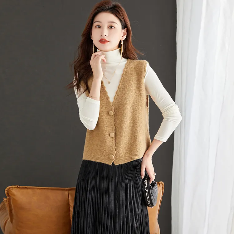 鄂尔多斯市纯100羊毛衫马甲短款V领百搭背心女宽松无袖针织衫坎肩