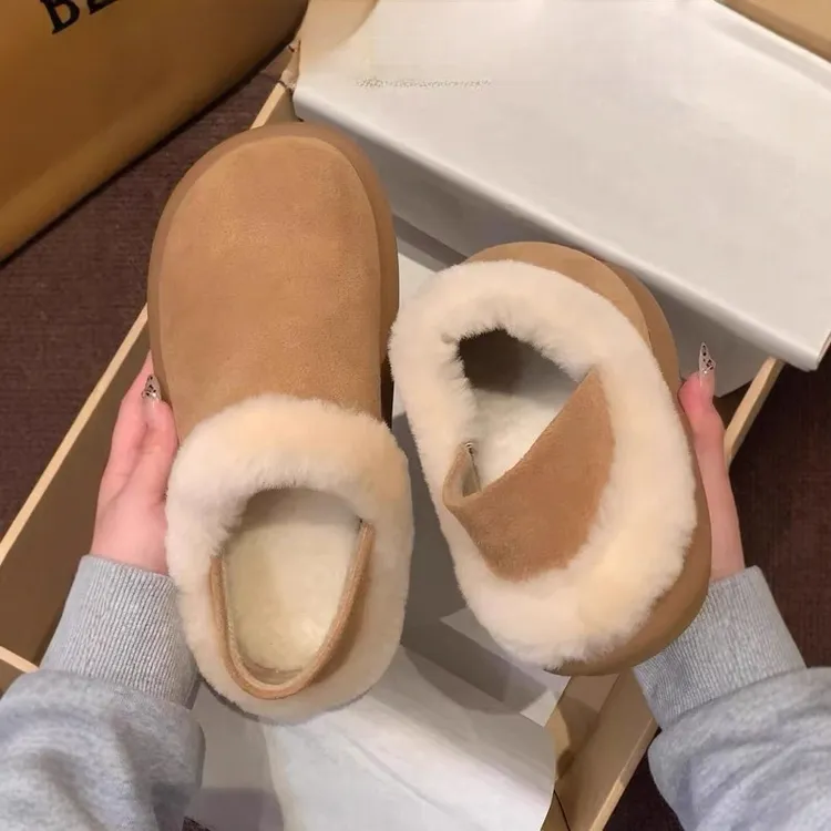 羊毛休闲雪地靴女2025冬季一脚蹬舒适两穿勃肯鞋防滑保暖女士棉鞋