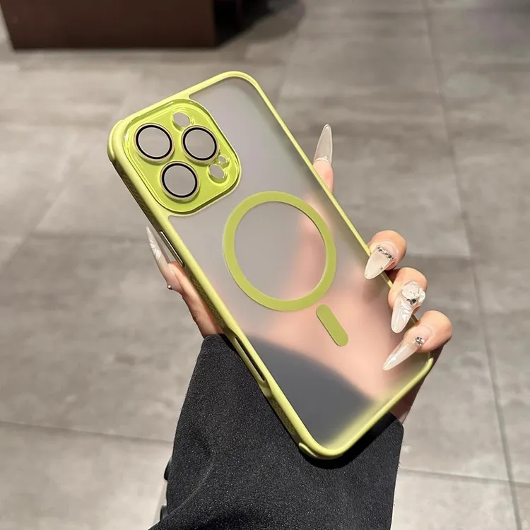 适用苹果16pro手机壳磨砂肤感半透明防摔磁吸带镜头膜ins男女情侣