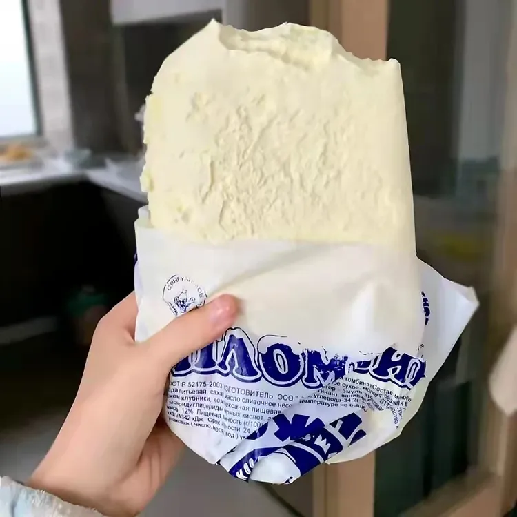 俄罗斯海象纯奶冰淇淋500g袋装酸奶草莓多口味网红鲜奶冰激凌雪糕