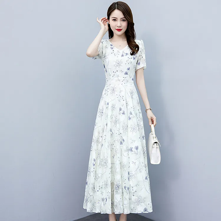2025夏季新款雪纺碎花连衣裙大码胖mm收腰显瘦遮肚长裙