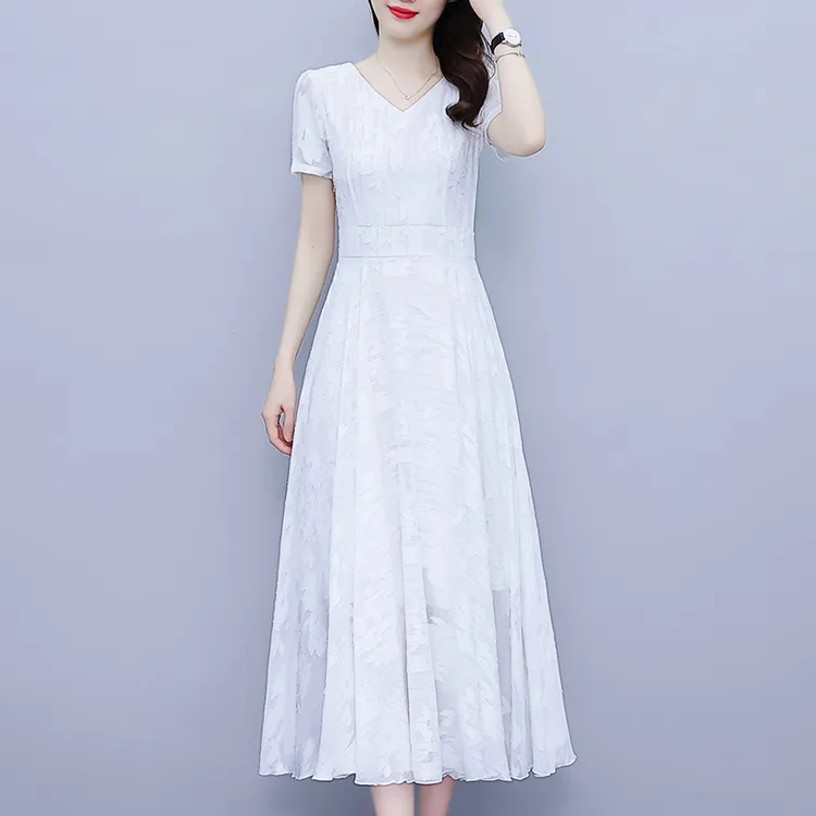 白色短袖连衣裙女2025年夏季新款修身显瘦大码女装中长款雪纺裙子