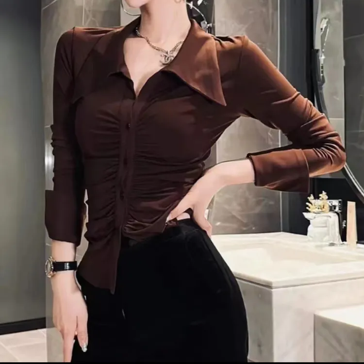 2025秋季新款打底衫修身衬衫洋气女士上衣时尚百搭显瘦网红设计感