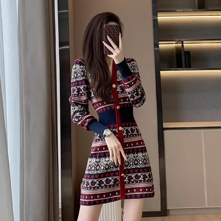 秋季新款法式小香风红色针织连衣裙长袖女小个子气质内搭打底裙子