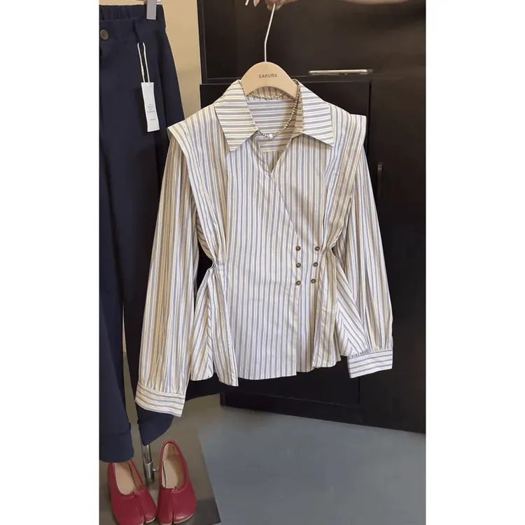 2024年新款气质修身长袖衬衣设计感不规则收腰显瘦条纹春秋女时髦