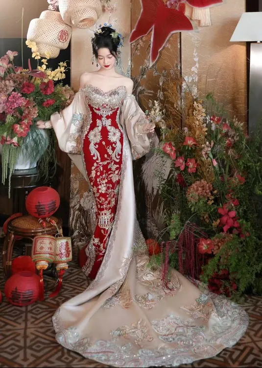 出租2024新款爆款印尼风中式嫁衣敬酒服出阁