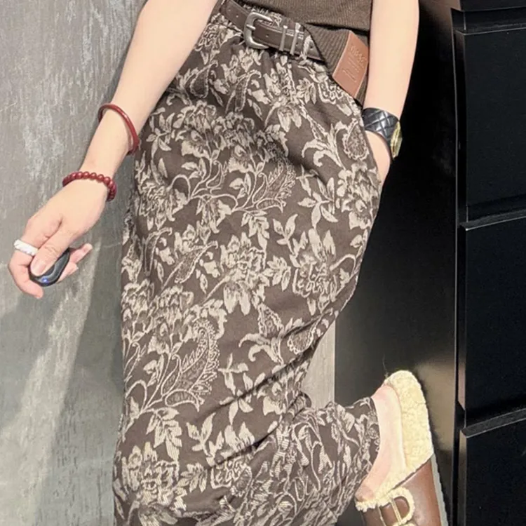 垂坠感长裙子2025新款早秋高级感超好看气质印花a字包臀半身裙女