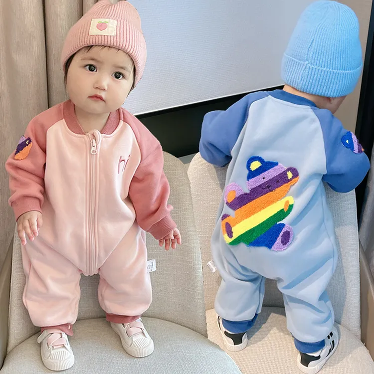新生春秋季连体衣服男婴幼儿童外穿哈衣网红婴儿连体衣