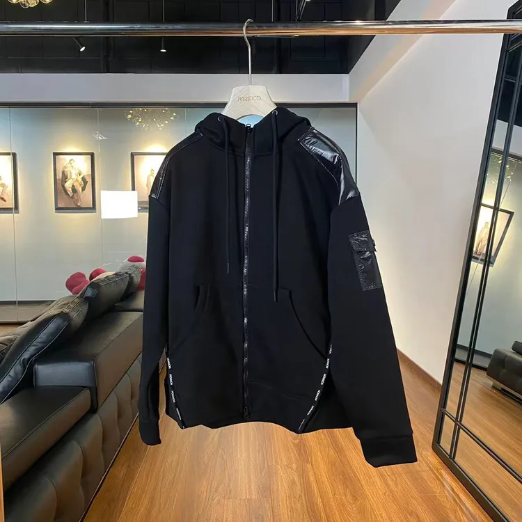 MNFK 2025 上衣  非常厚的男女同款抓绒上衣 TZ0134