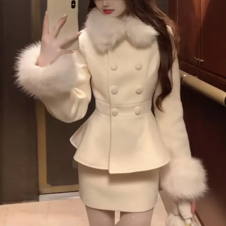 sisi酱""小香风重工毛领收腰毛呢外套包臀半裙毛绒套装留洋冬