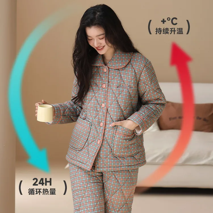 秋鹿针织三层夹棉扣领女套格子大翻领保暖加厚舒适家居服