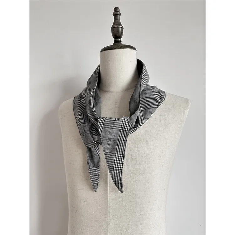 韩版黑白格纹三角巾时尚百搭外搭小披肩领巾轻薄围巾英伦复古假领