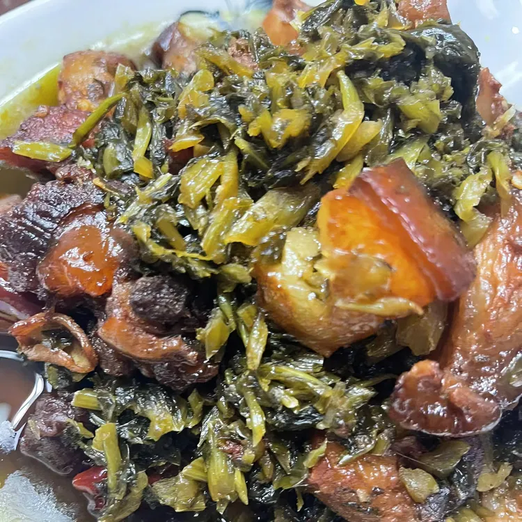 寿县土菜酸溜溜的辣菜烧土猪肉盒装900克开盒加热即食烧肉包邮