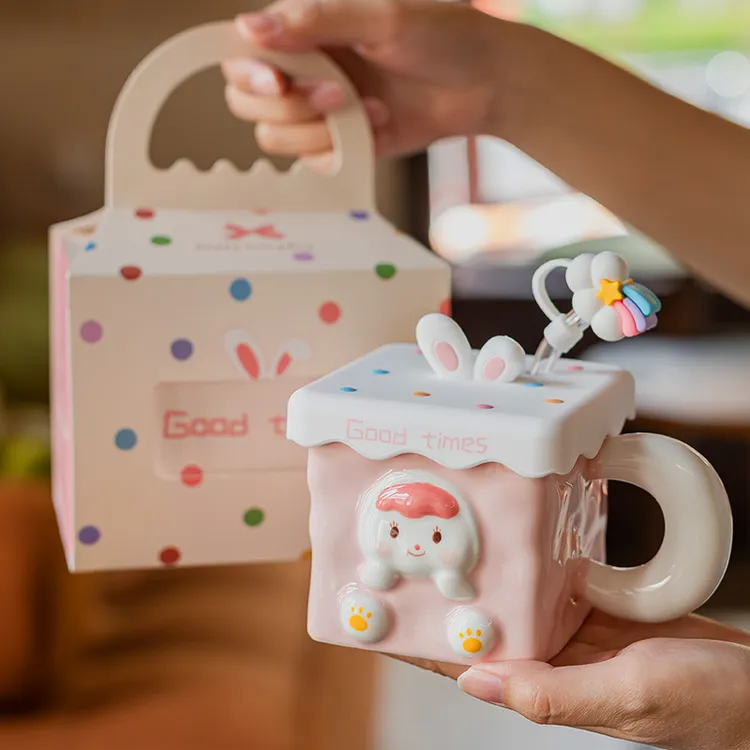 可爱萌趣马克杯带盖吸管杯子【创意生日礼物】陶瓷早餐杯办公室水杯