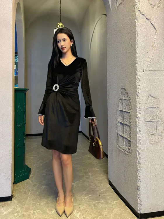 GLORA 2408原创设计pakirak duhawa 连衣裙气质显瘦收腰修身时尚