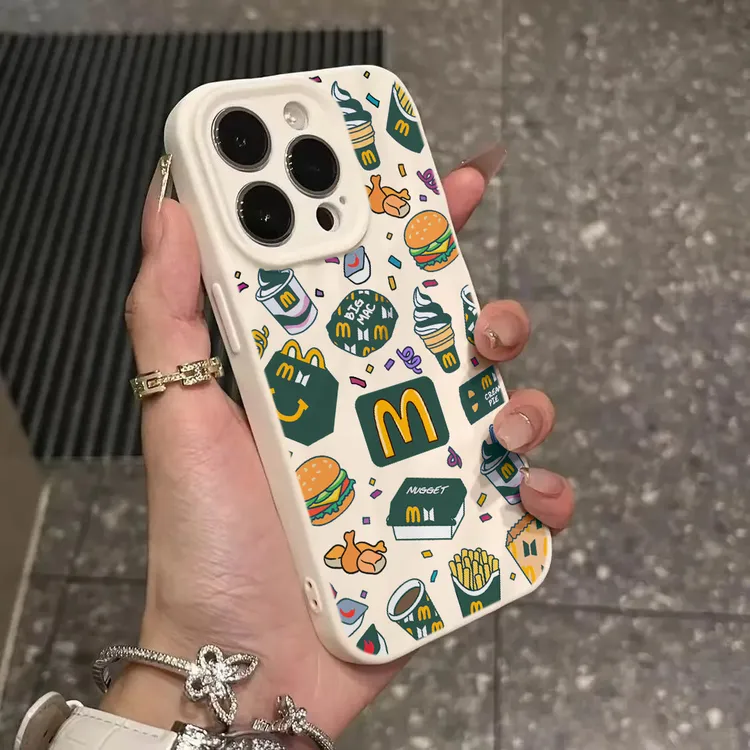 绿色M记汉堡适用iPhone15PROMAX手机壳苹果14防摔11/12全包13/16/