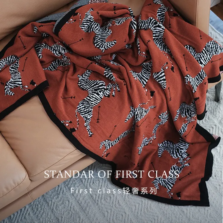 轻奢提花针织毯氛围感沙发毯头等舱航空毯办公室午睡毯披肩毛毯