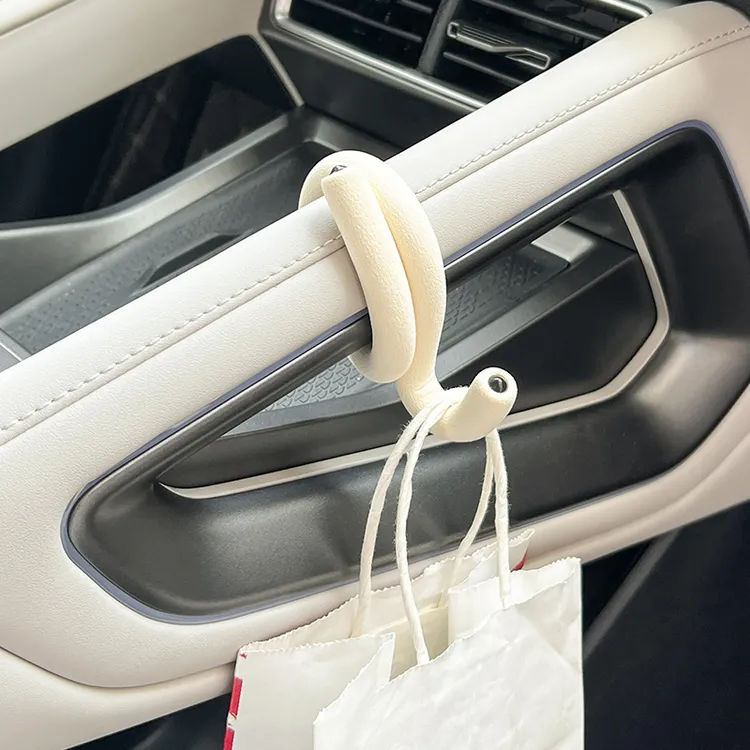 比亚迪元UP专用24款车载前排挂钩中控扶手车门箱置物勾收纳神器