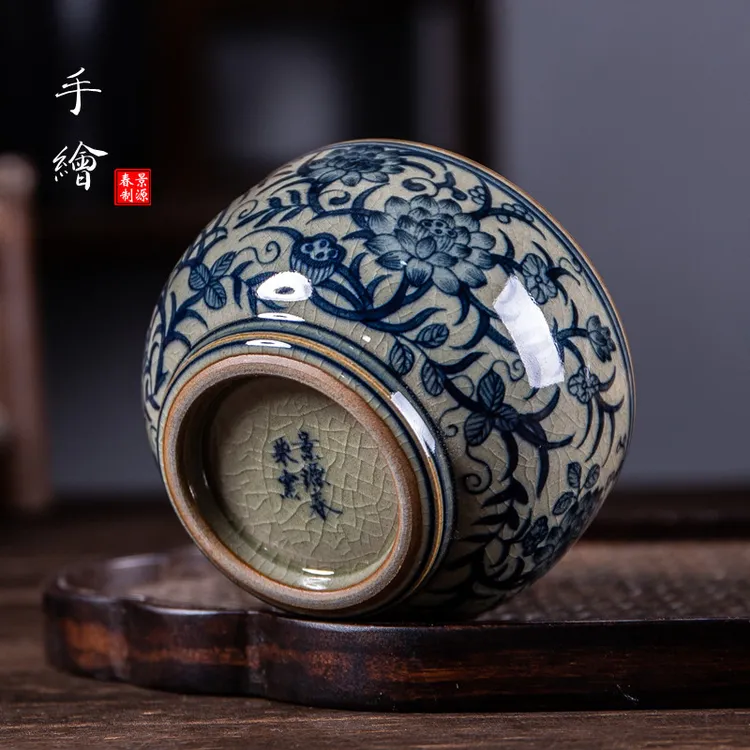 景德镇柴窑青花老陶泥主人杯 手绘莲花功夫茶杯 内绘陶瓷品茗杯单