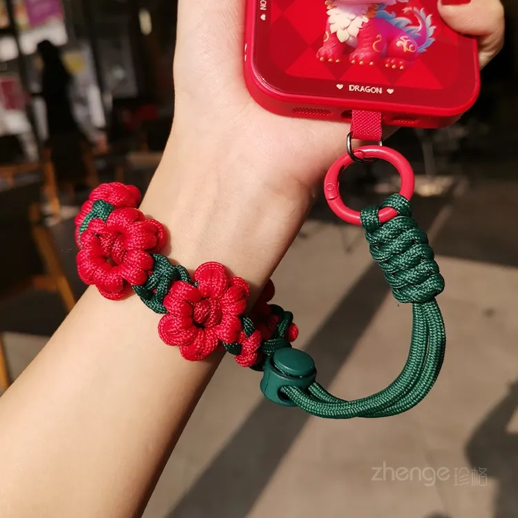 手机挂绳短款编织手腕绳ins花朵时尚挂饰女可调节伸缩手提带结实