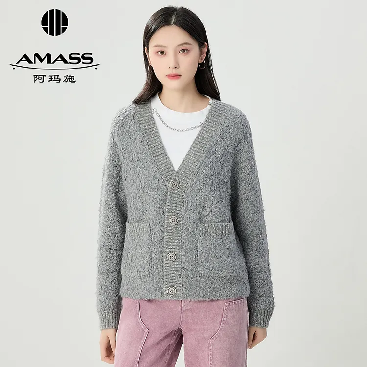 阿玛施AMASS秋冬新款时髦宽松百搭V领绵羊毛针织开衫外套5499276