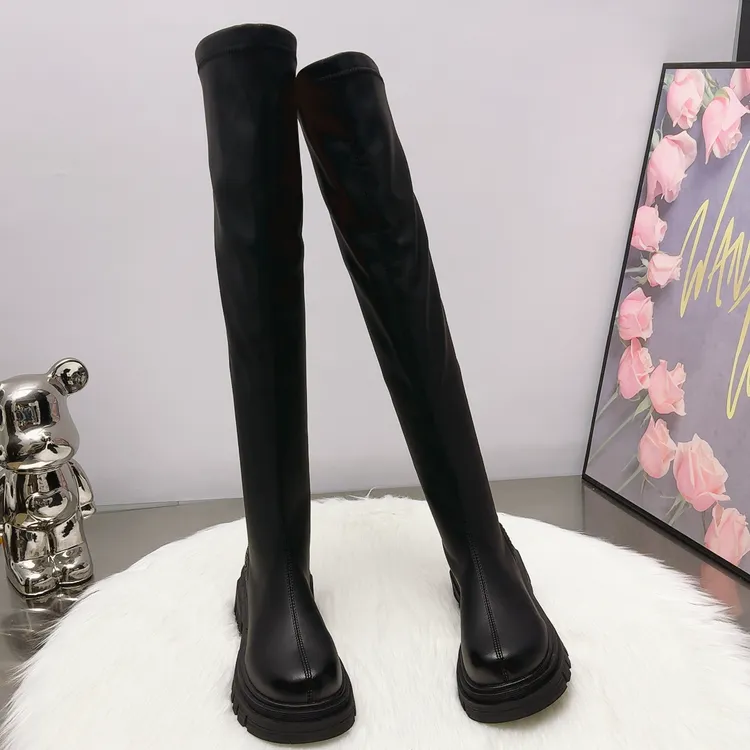 百搭过膝长靴2024秋季新款显瘦皮靴厚底骑士靴平底大码高筒高筒靴