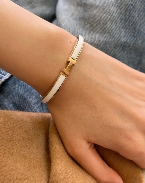 合金手镯 V金高版本字母H扣手镯男女情侣窄版6MM卡扣手环轻奢气质