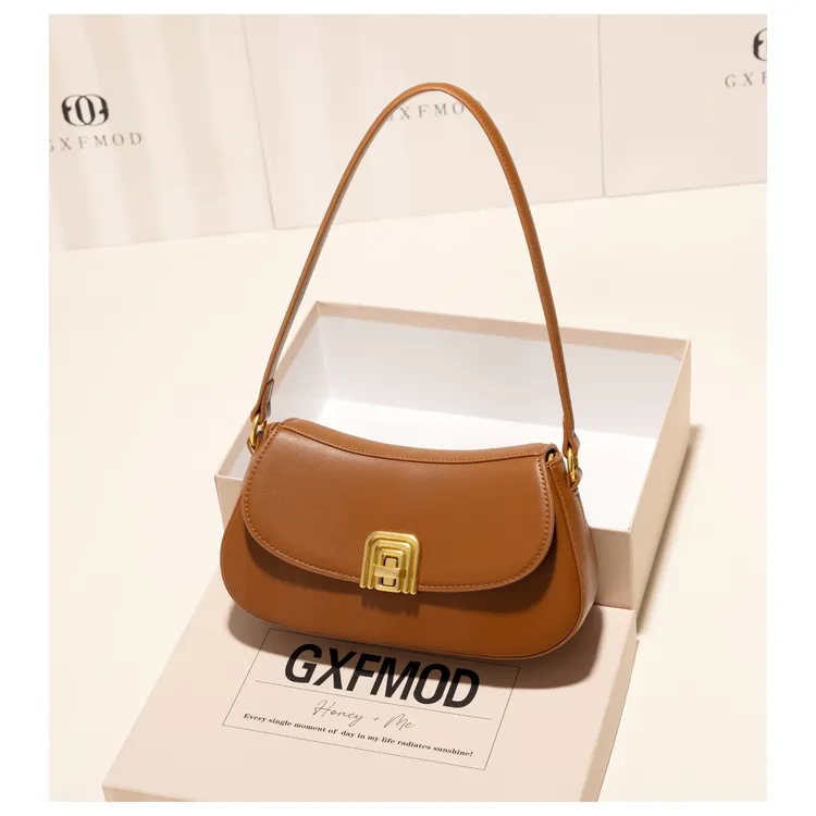 GXFMOD小众品牌轻奢复古时尚腋下通勤包女2025新款单肩斜挎法棍包