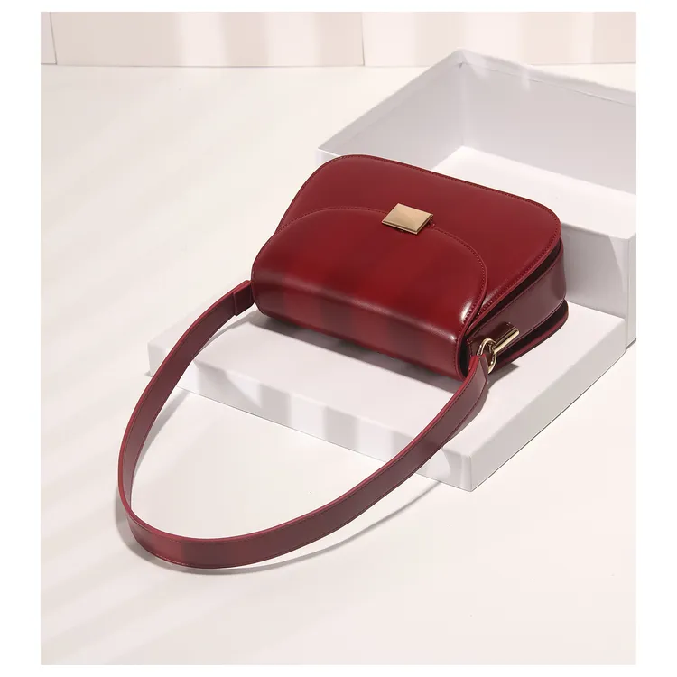GXFMOD小众设计法式牛皮马鞍包2025流行红色本命年女包单肩斜挎包