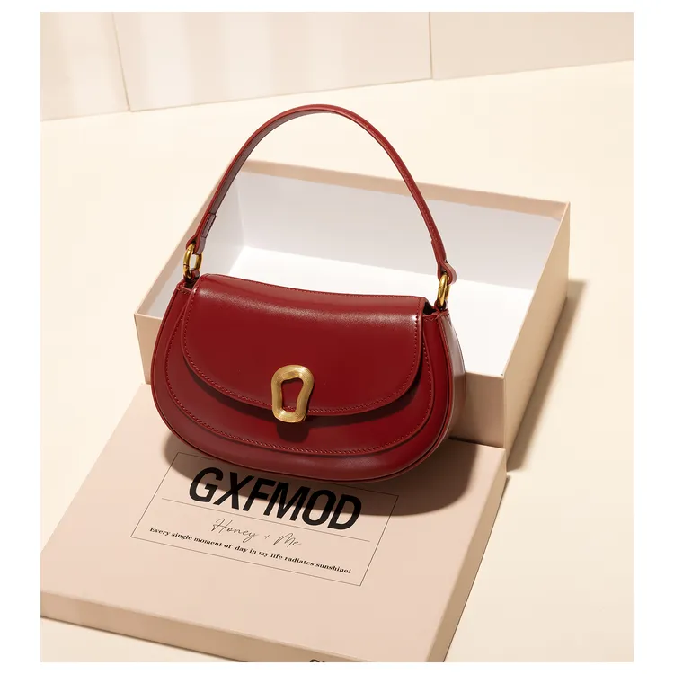 GXFMOD新款红色牛皮小众品牌女包包2023流行新娘包单肩斜挎法棍包