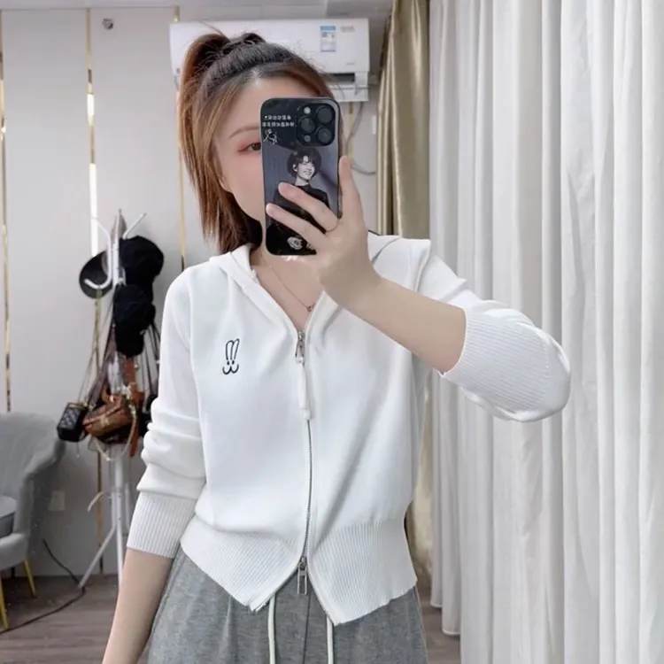 连帽拉链短款毛衣外套女宽松秋季新款韩版外穿软糯显瘦针织衫开衫