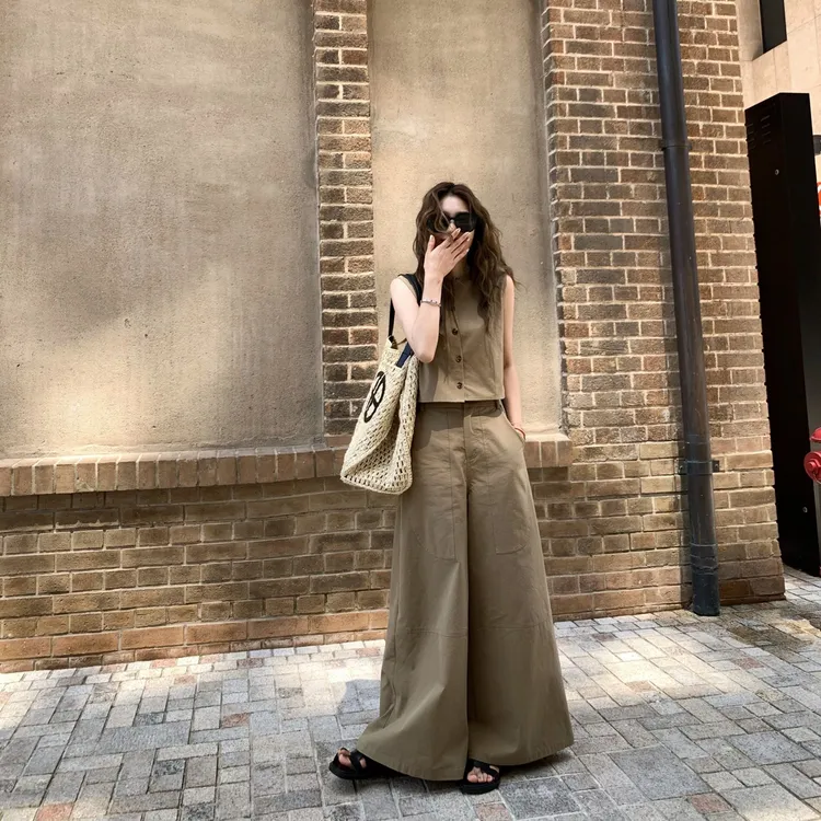 51出游夏季女装老钱调两穿时尚气质洋气背心高腰阔腿裤休闲套装