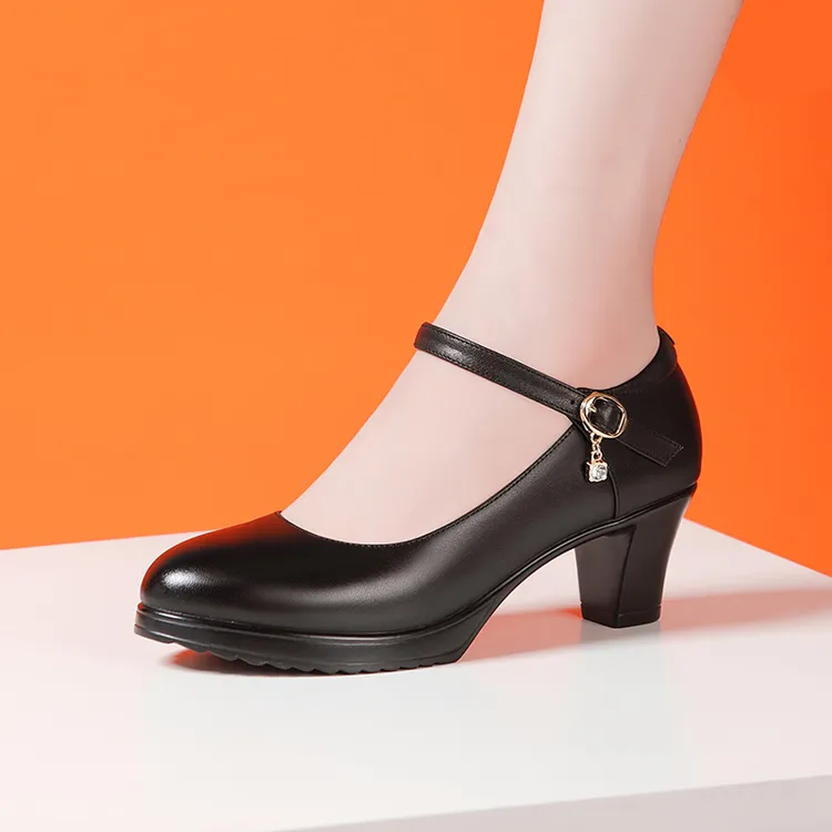 旗袍走秀高跟鞋女不累脚粗跟一字扣广场舞跳舞鞋职业工作鞋女单鞋