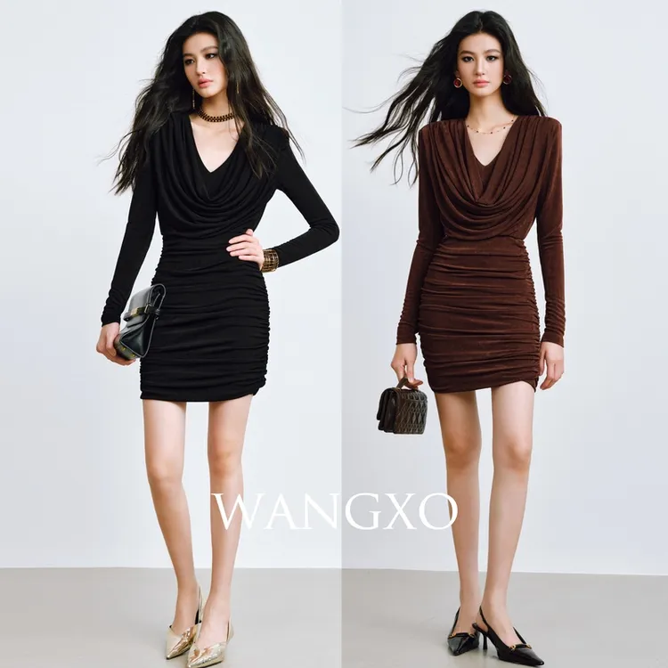 WANGXO 荡领手工捏褶收腰包臀连衣裙 240917W