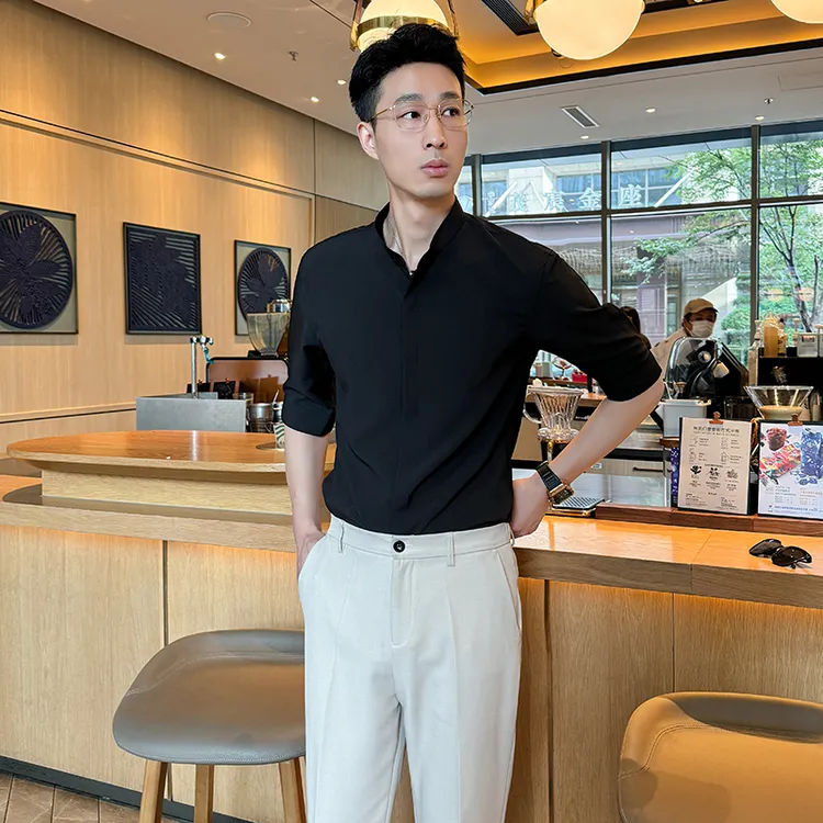 2夏季立领潮流休闲潮流男士冰丝衬衫黑纯色百搭衬衣短袖薄款痞帅