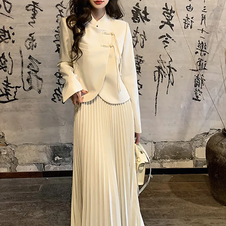 2024春季新中式套装女复古国风盘扣外套百褶半身裙子两件套