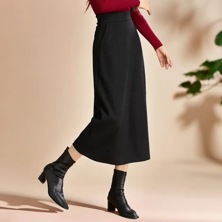 2025年新款小个子黑色百搭半身裙时尚高腰裙子冬季加厚呢绒中长裙