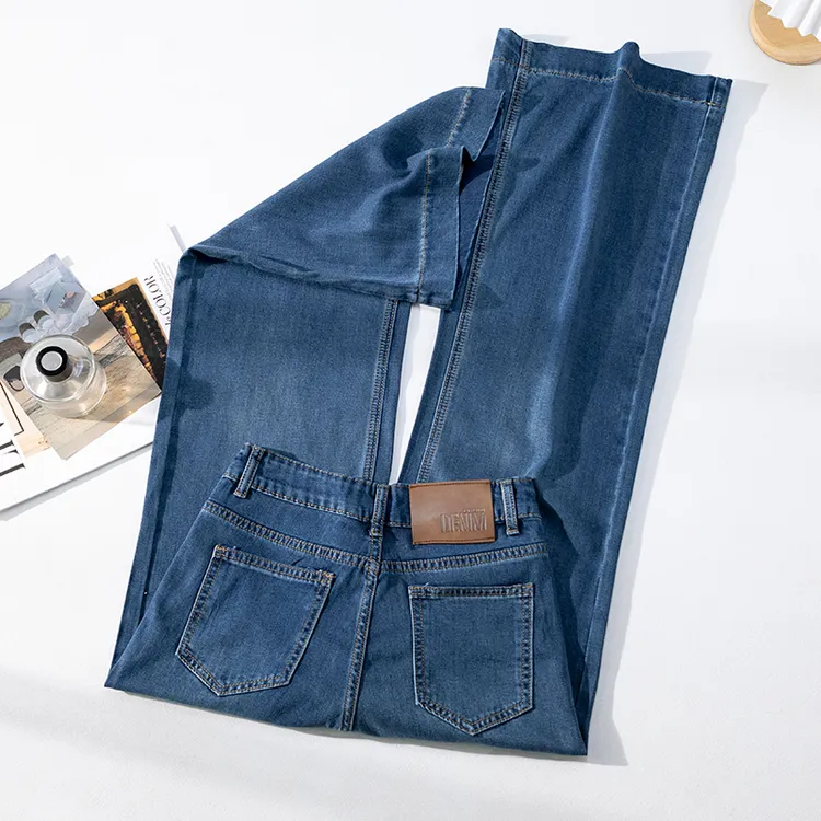 莱赛尔天丝喇叭裤女2025年夏季薄款高腰垂感不贴腿直筒微喇牛仔裤